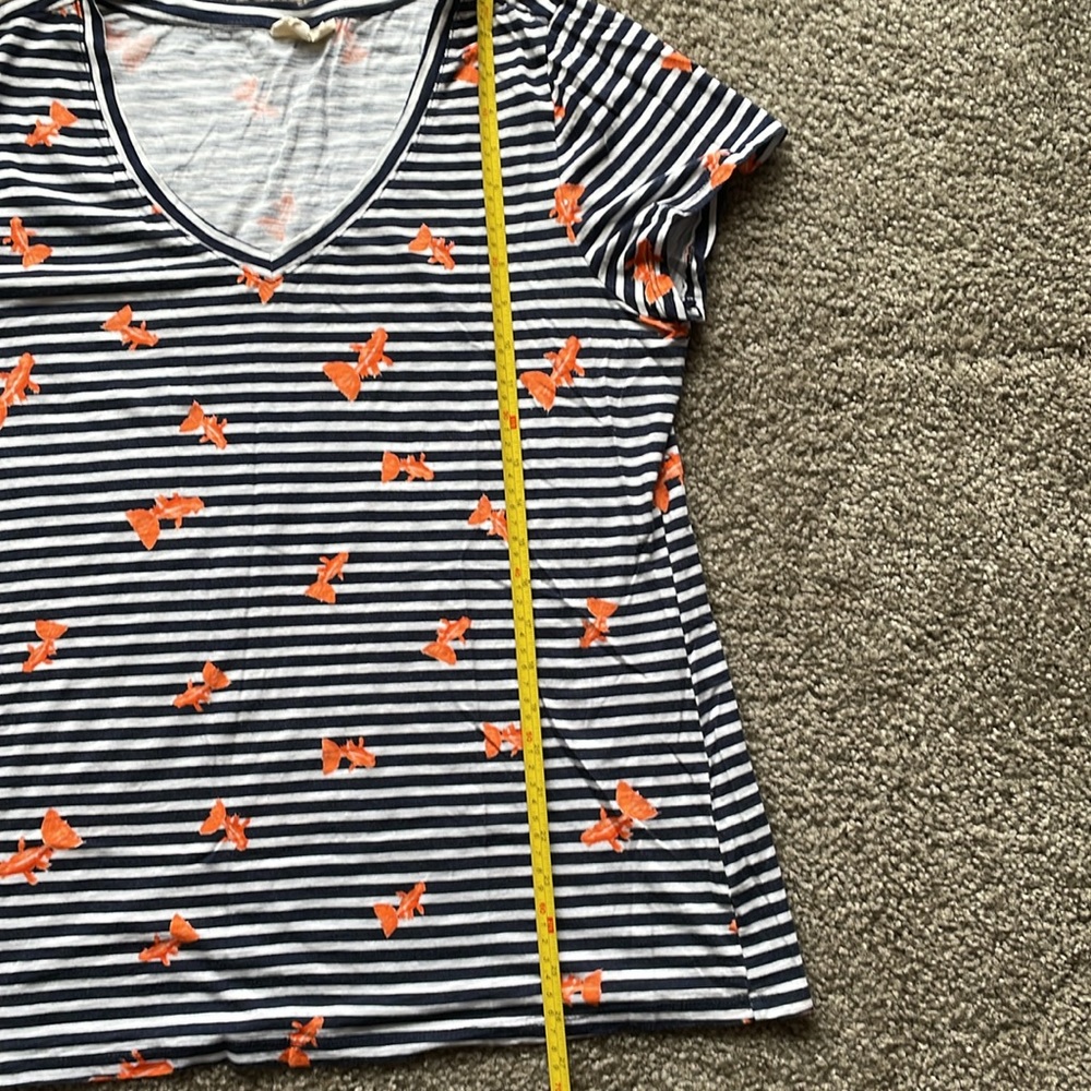 Goldfish shirt - Picture 6 of 7